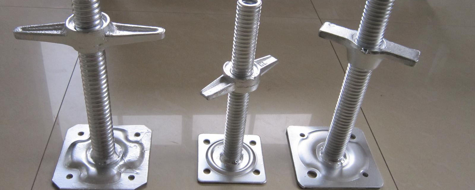 Adjustable Base Jack